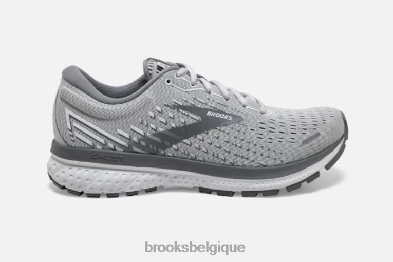 86H241592 fantôme 13 Brooks blanc