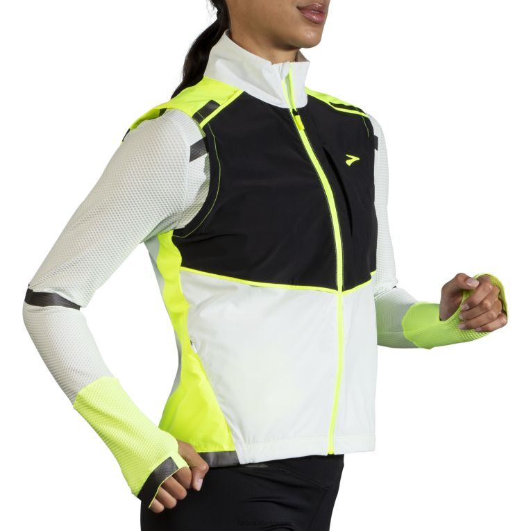 86H24758 gilet carbonite Brooks noir