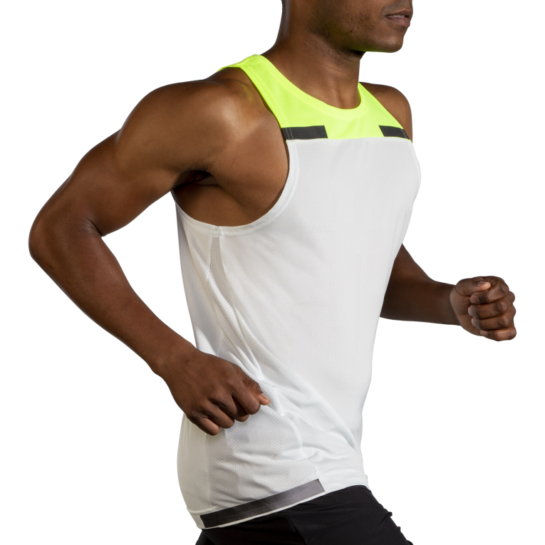 86H241295 réservoir de carbonite Brooks gris