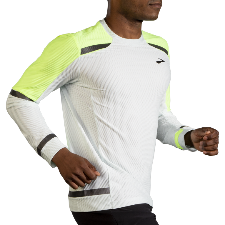 86H241299 carbonite à manches longues Brooks gris