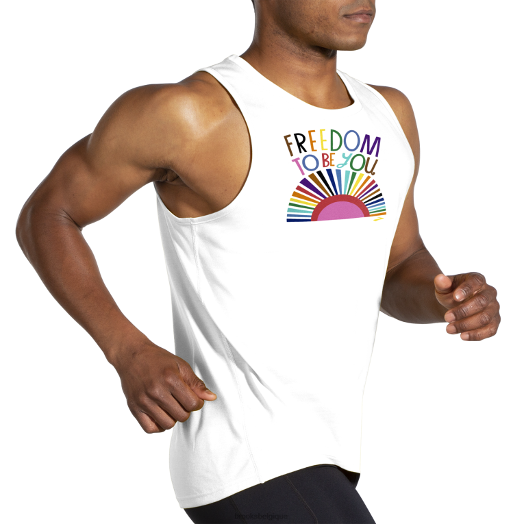 86H241389 réservoir graphique de distance Brooks la liberté d'être toi