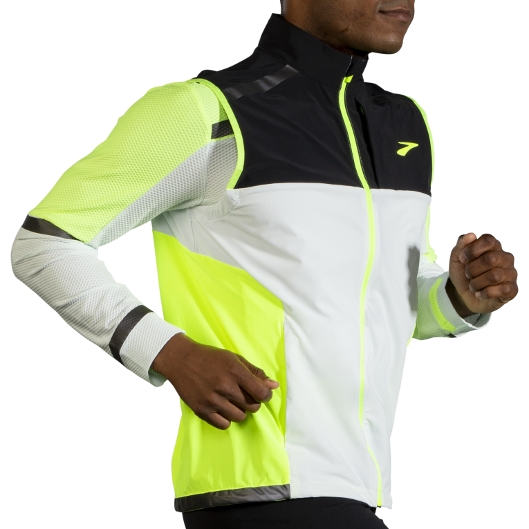 86H241297 gilet carbonite Brooks noir