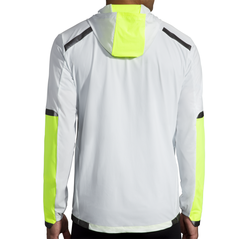 86H241301 veste en carbonite Brooks noir